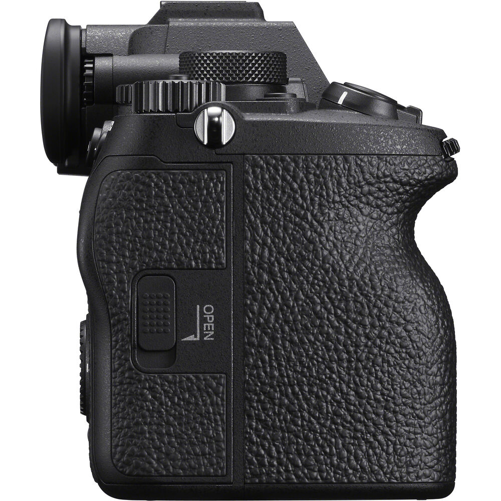 Sony Alpha a7 IV Mirrorless Digital Camera + 28-70mm Lens Kit